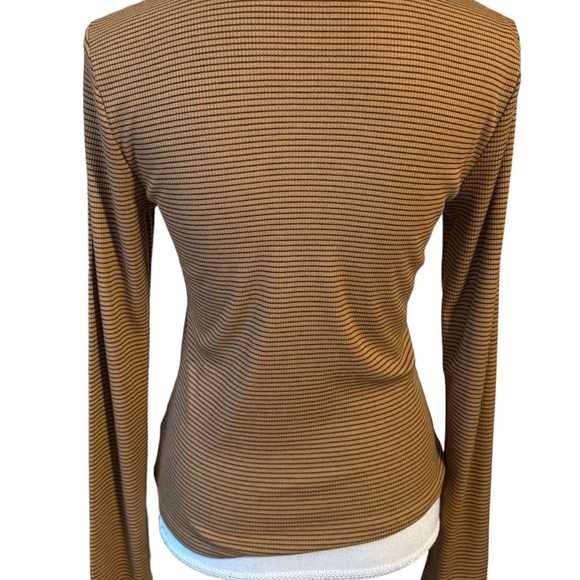 * AERIE by AMERICAN EAGLE SERIOUSLY SOFT MOCK T-NECK LARGE - Picture 6 of 8